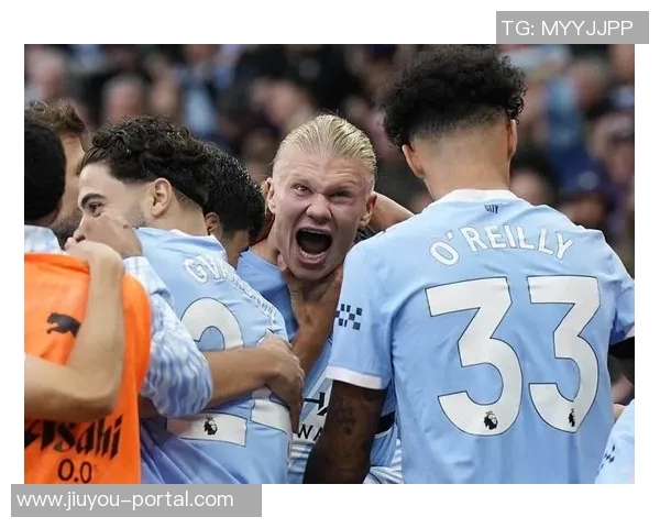 意甲巅峰对决曼城险胜曼联红牌争议引发全场热议