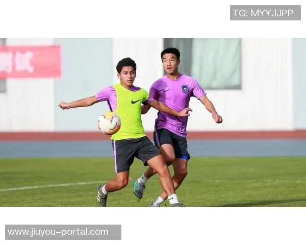 中超激情对决利物浦与拜仁激战成平局转会动态引发关注